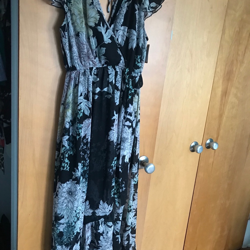 Maxi floral dress